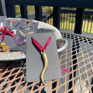 1.OF.1 Metal Wave Necklace